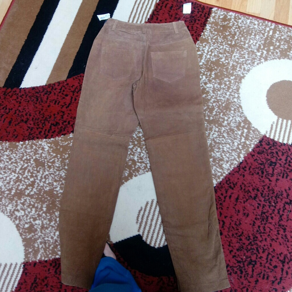 Brand New never worn 100% genuine light brown - Picture 7 of 7