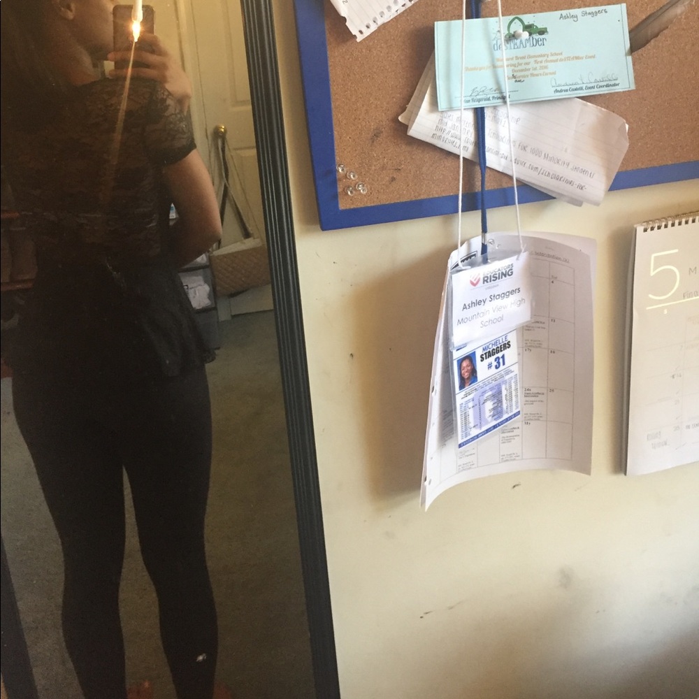 Lace top - Picture 4 of 4