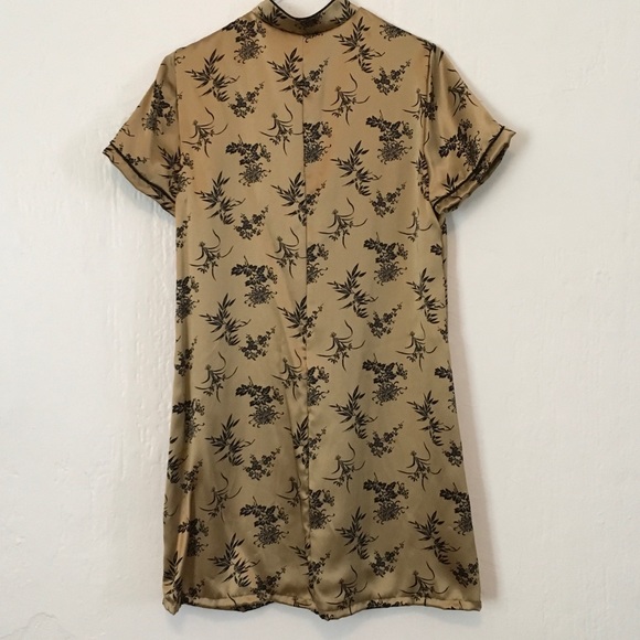 REFORMATION - Bijou Dress / Chrysanthemum / 4 - Picture 3 of 6