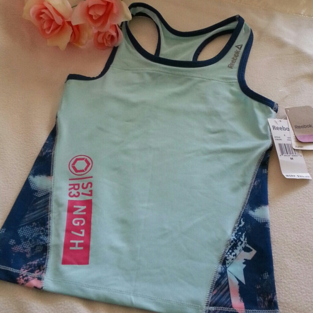 FINAL SALE NWT Reebok Sport Top Girl Medium