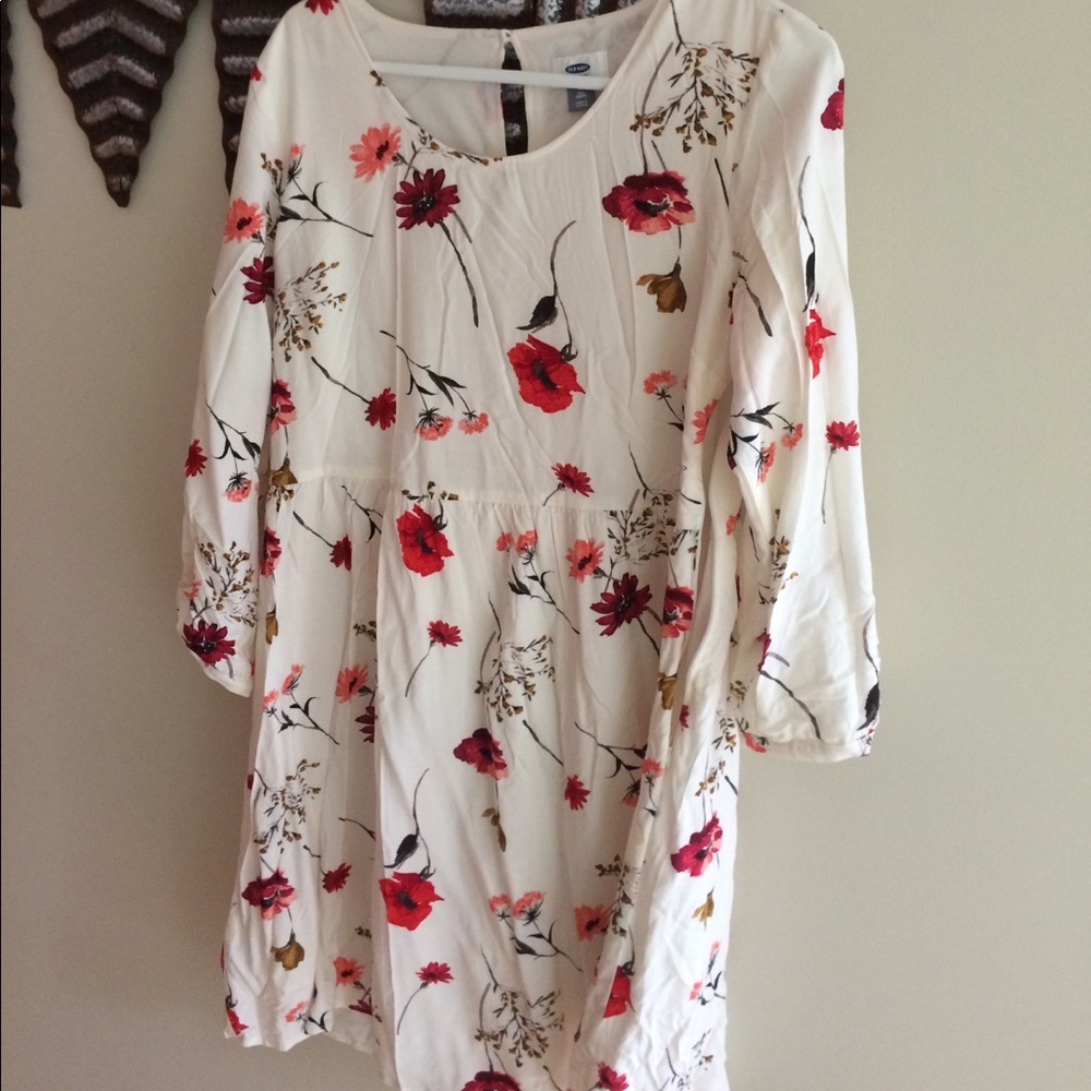 Old navy flower print dress