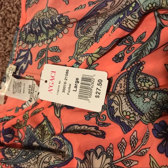 Brand new romper - Picture 3 of 3