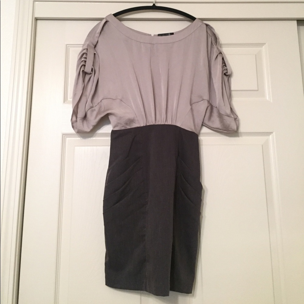 Cocktail/Professional Dress w/Back Peakaboo - XS