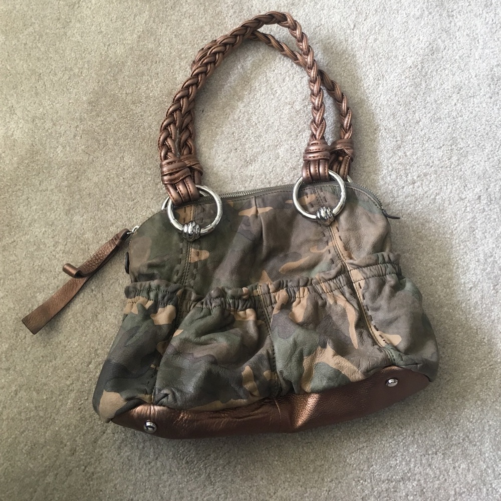 B makowsky leather shoulder bag