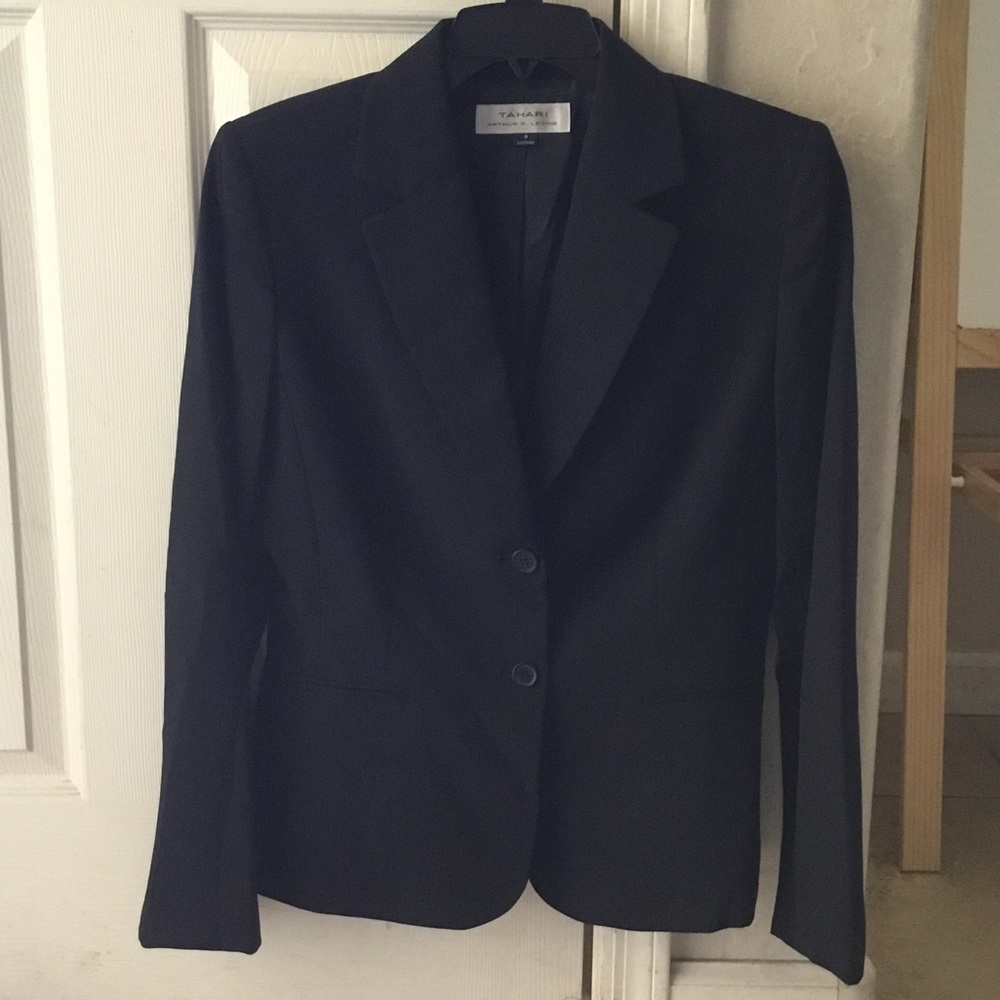 Tahari Classic Black 2 button Blazer
