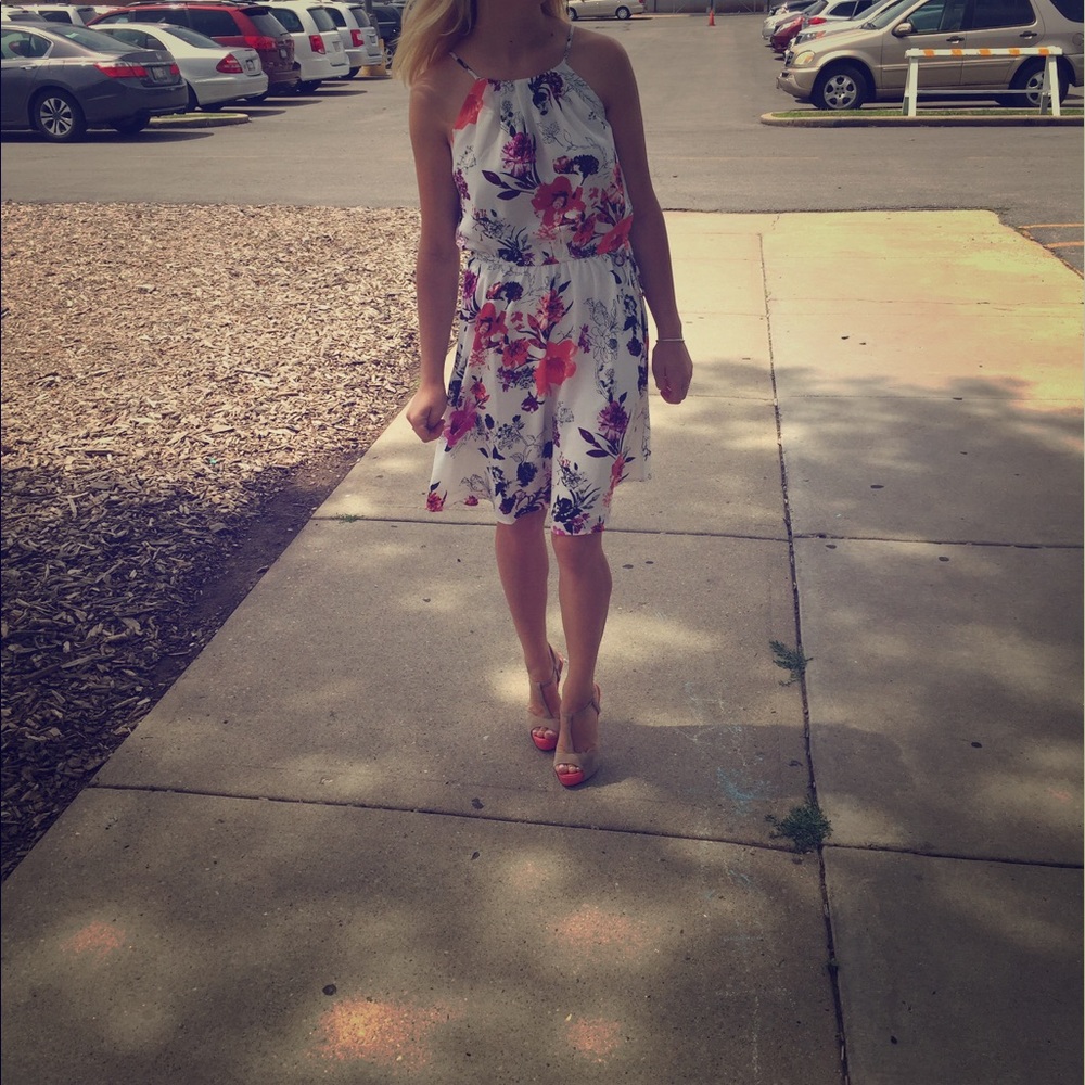🌸 Loft floral dress 🌸