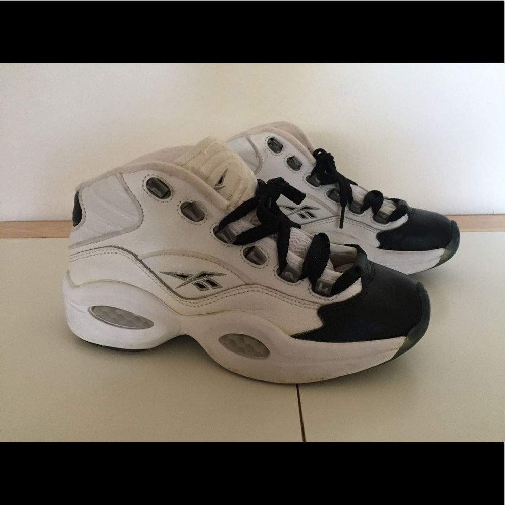 Vintage Reebok Question Youth Basketball Shoes 5Y