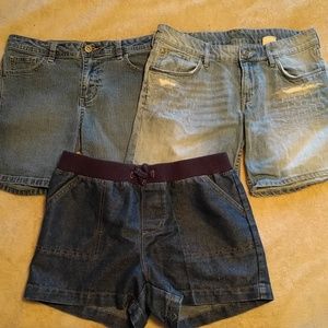 BUNDLE OF GIRL'S SHORTS SIZE 14