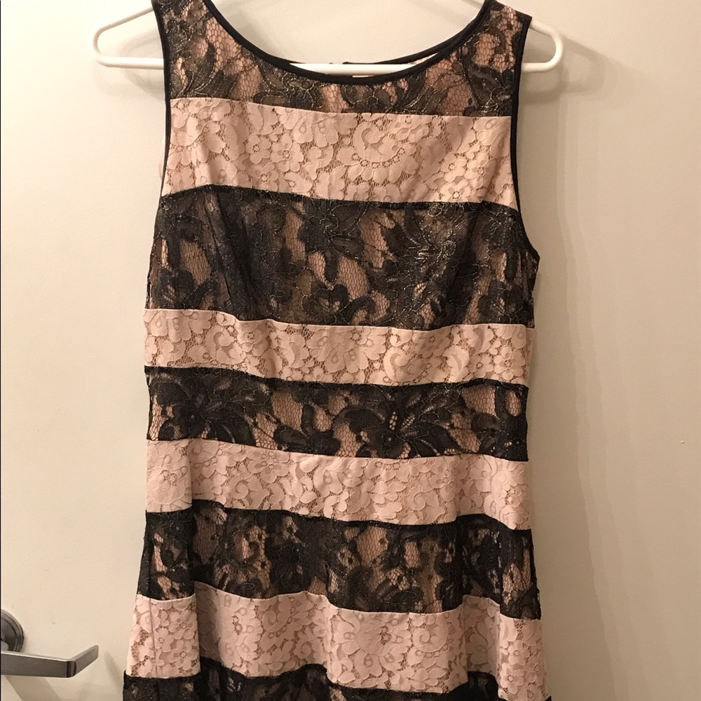 Jessica Simpson dress