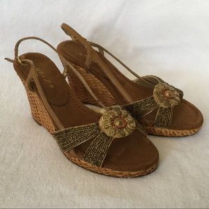 Unisa Lexi 3-3/4" Wedge Sandals