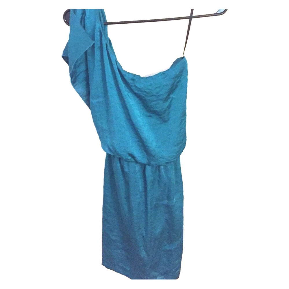 turquoise dress