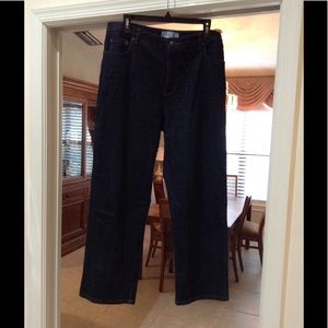 Kim Rogers Blue jeans 14 petite 35 x 27.5 in.