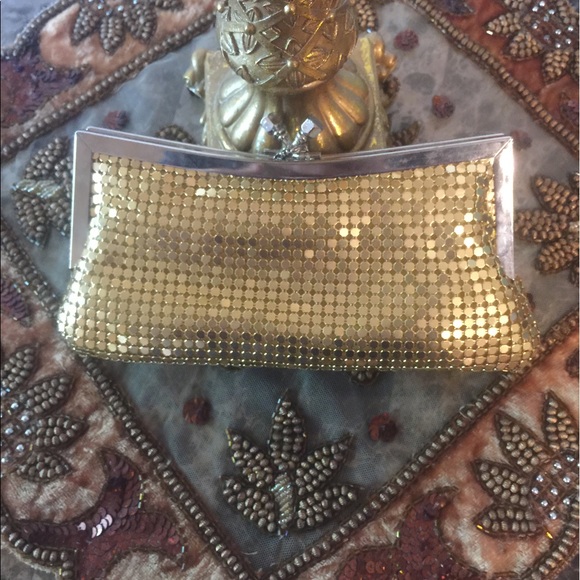 Gold clutch - Picture 2 of 4