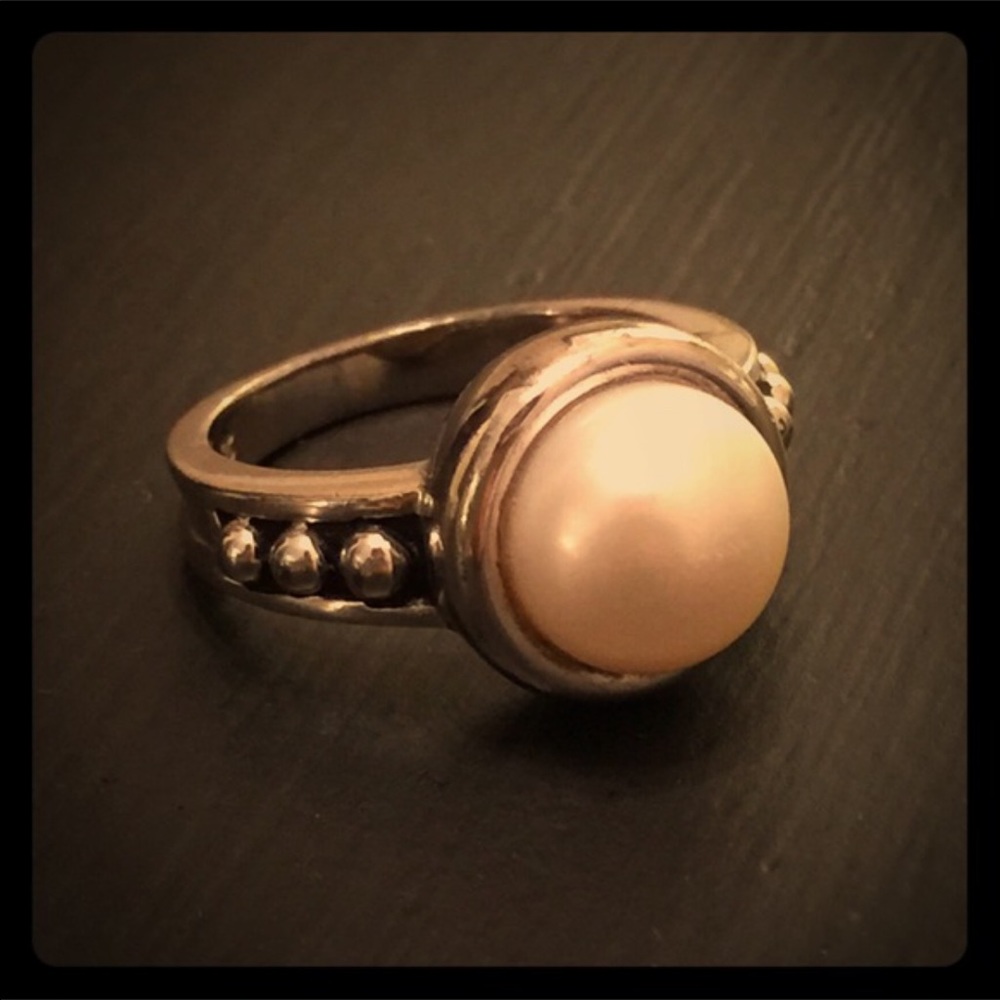 Button Pearl Ring - image 1