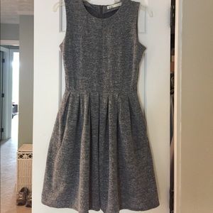 Sleeveless Gray Jumper