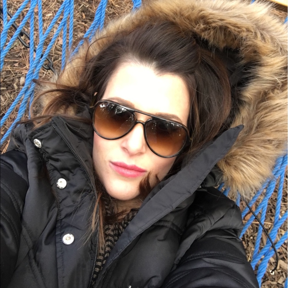 Meet your Posher, Kim
