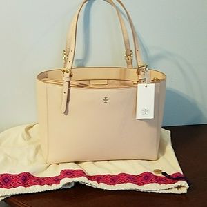Tory Burch bag