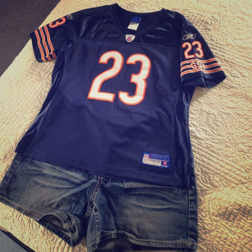 Ladies NFL Bears Jersey: Hester