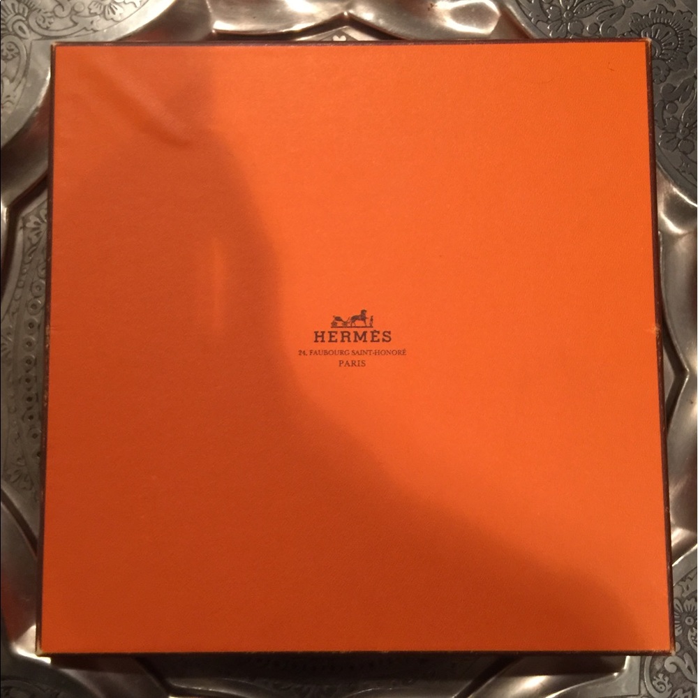 Empty Hermes box
