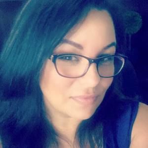 Meet your Posher, Alicia