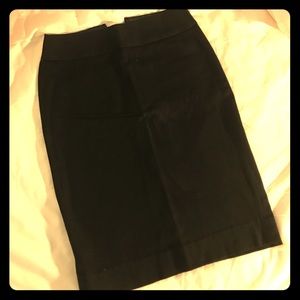Banana Republic black pencil skirt