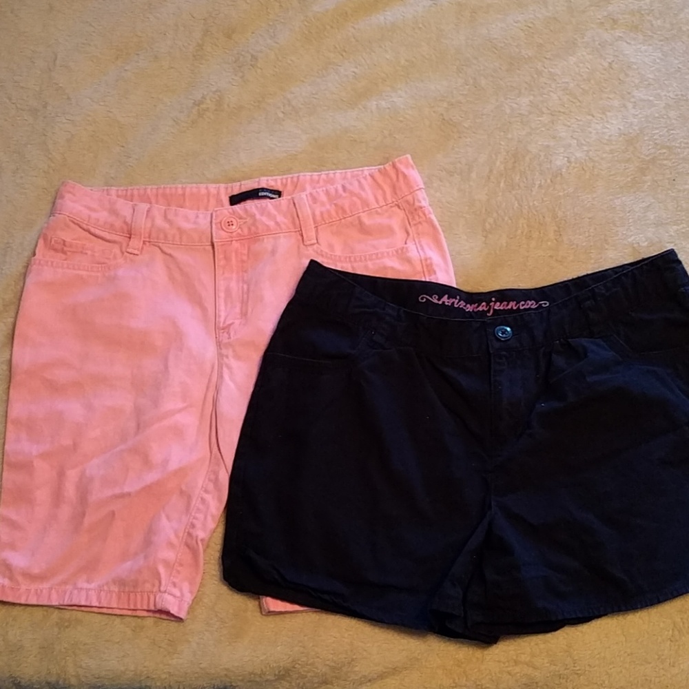 BUNDLE OF GIRL'S SHORTS SIZE 16