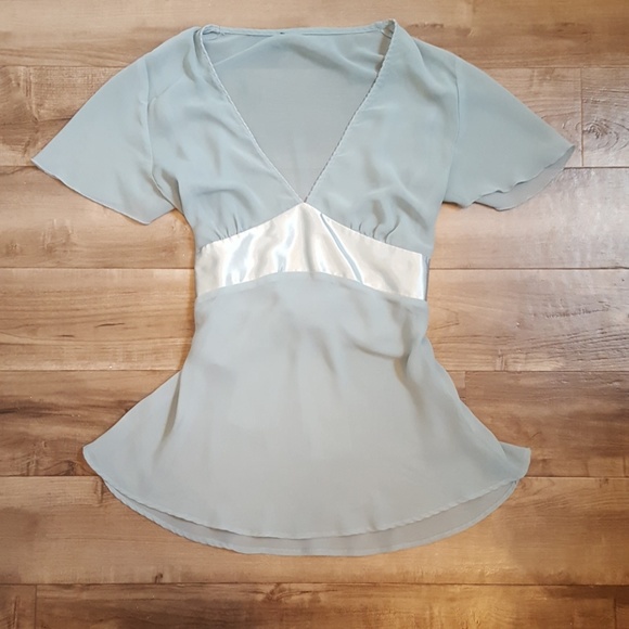 unknown Tops - Sheer sea foam green top