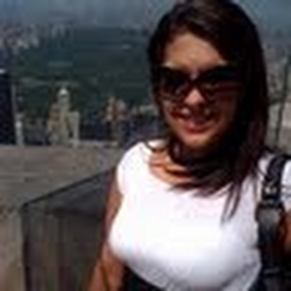 Meet your Posher, Stefanie