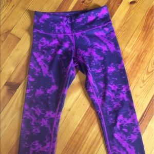 Lululemon- wonder under pants