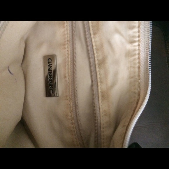 Purse - Picture 2 of 4