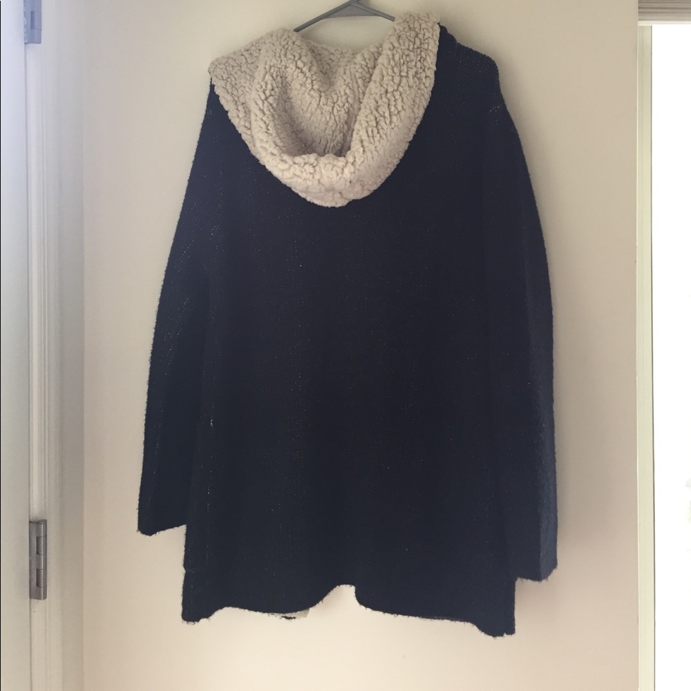 Black and white sweater