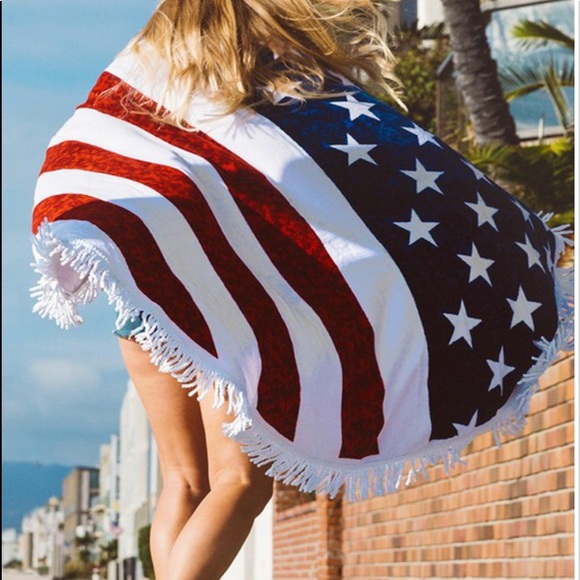 American Flag Beach Wrap - Picture 2 of 5