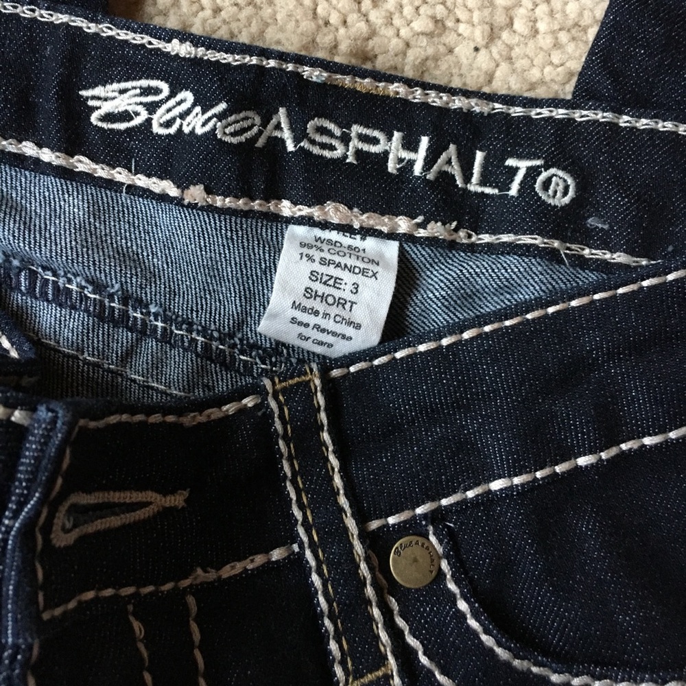 Dark Blue Jeans - Picture 5 of 5
