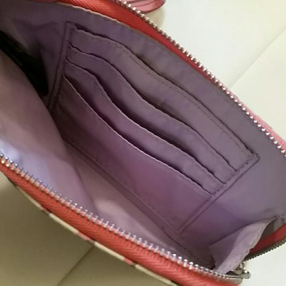 Fossil keyper wristlet - Picture 3 of 5