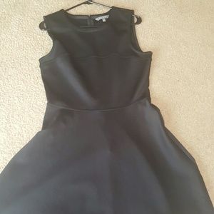 Daisy Fuentes satin black dress