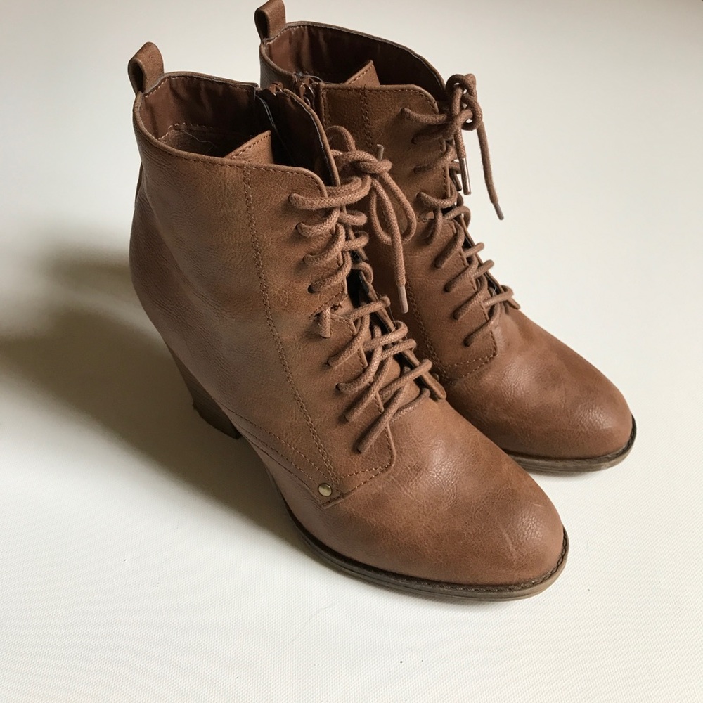 Healed booties