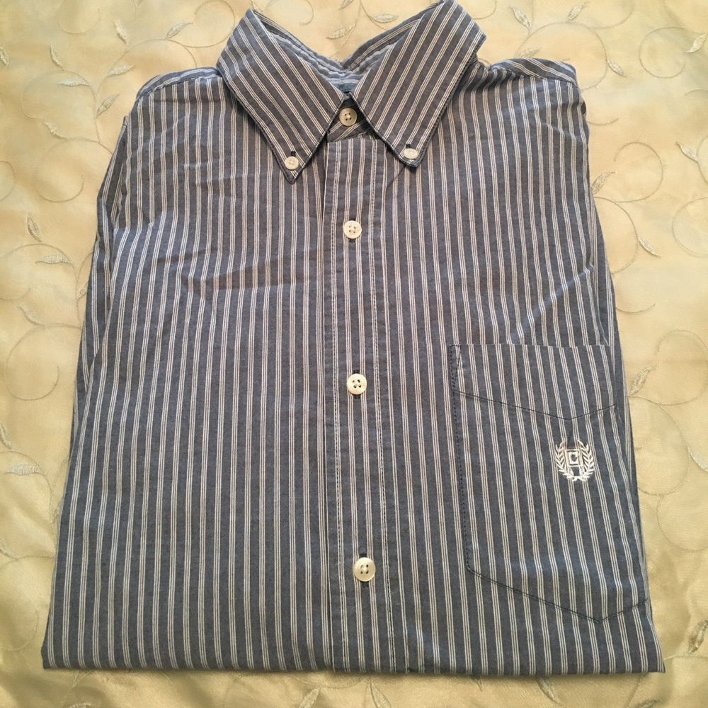 Mens Chaps size medium long sleeve button up