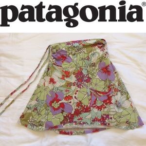 Patagonia convertible Lithia skirt.