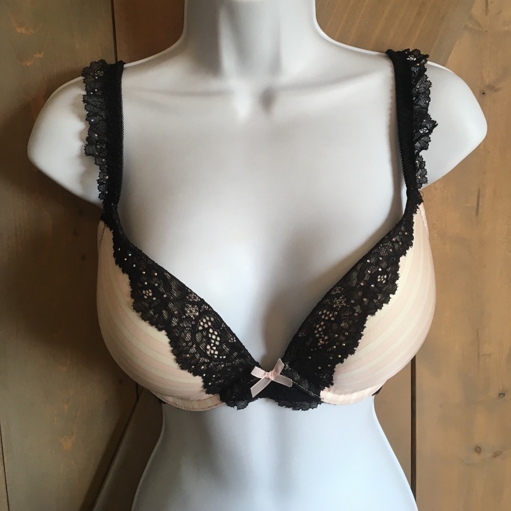 VS Dream Angels Push Up Bra 32DD