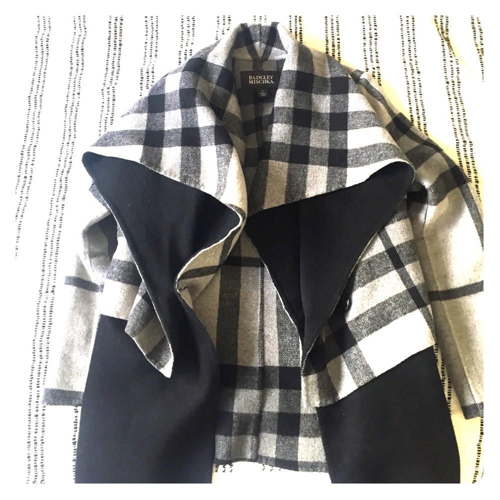 Badgley Mischka coat