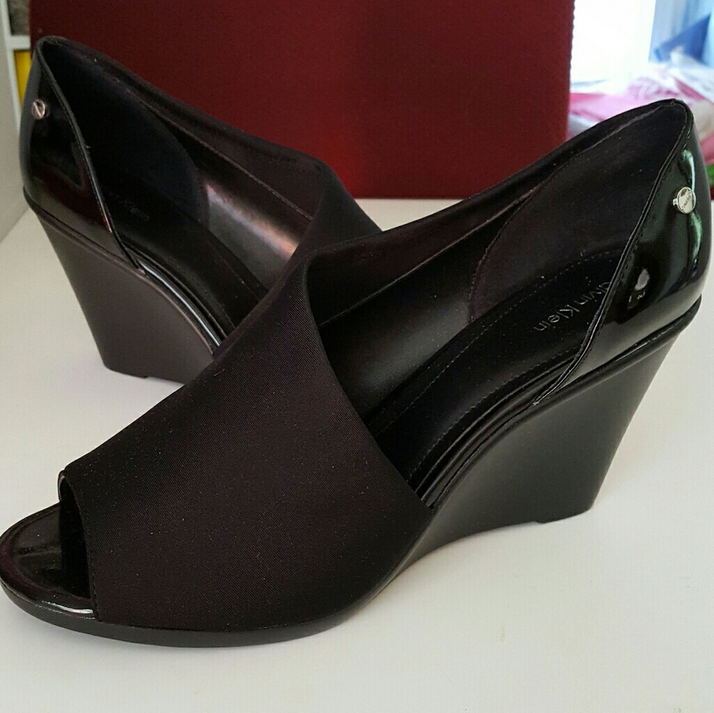 Calvin Klein Wedges size 11M
