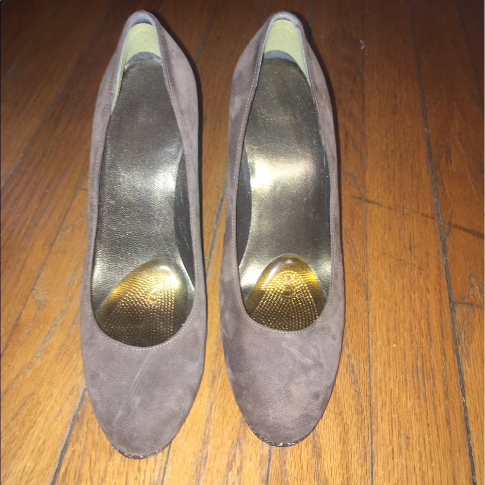 Stuart Weitzman Brown Suede Heels