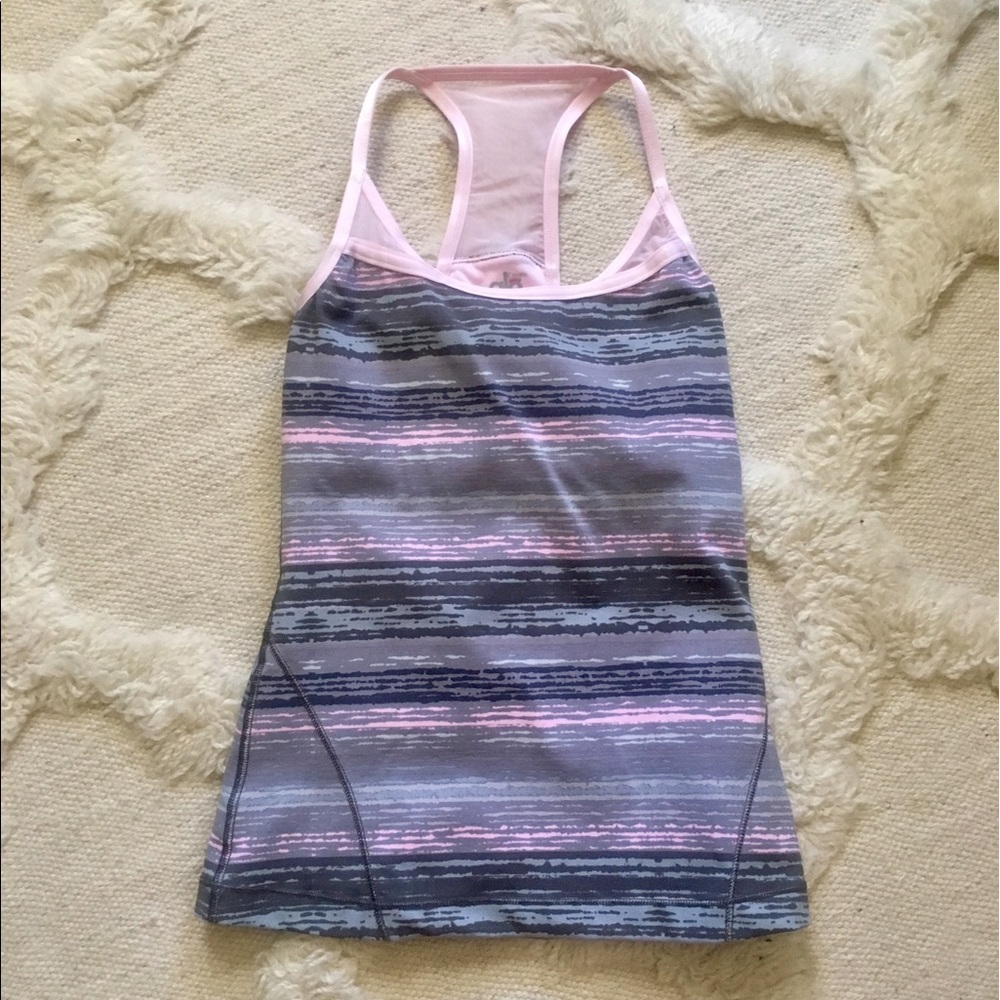 Alo Yoga Top XS NWOT