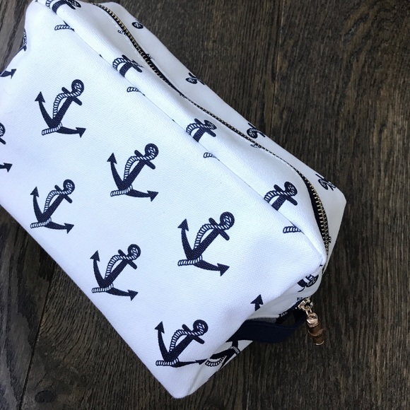 A N C H O R • B A G - Picture 1 of 3