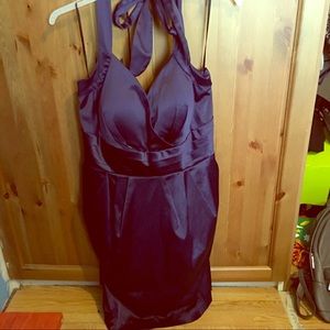 Gorgeous cocktail dress with pockets!