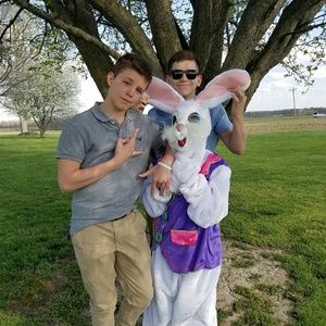 Meet your Posher, Dawn