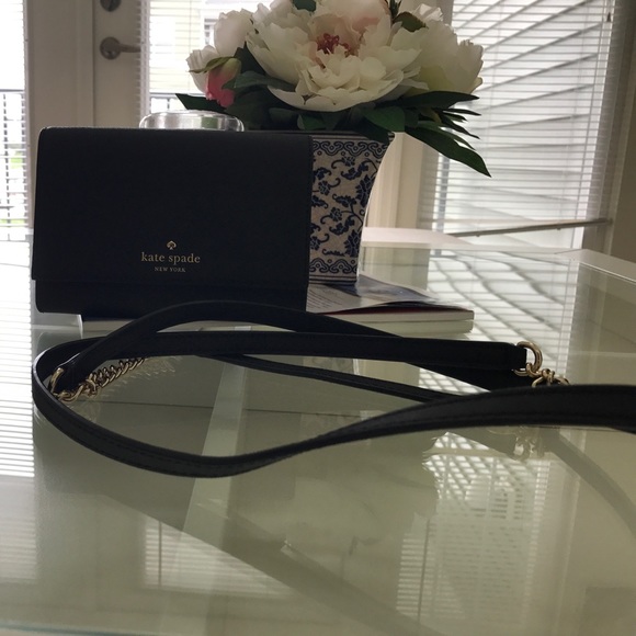 Kate Spade purse - Picture 2 of 5