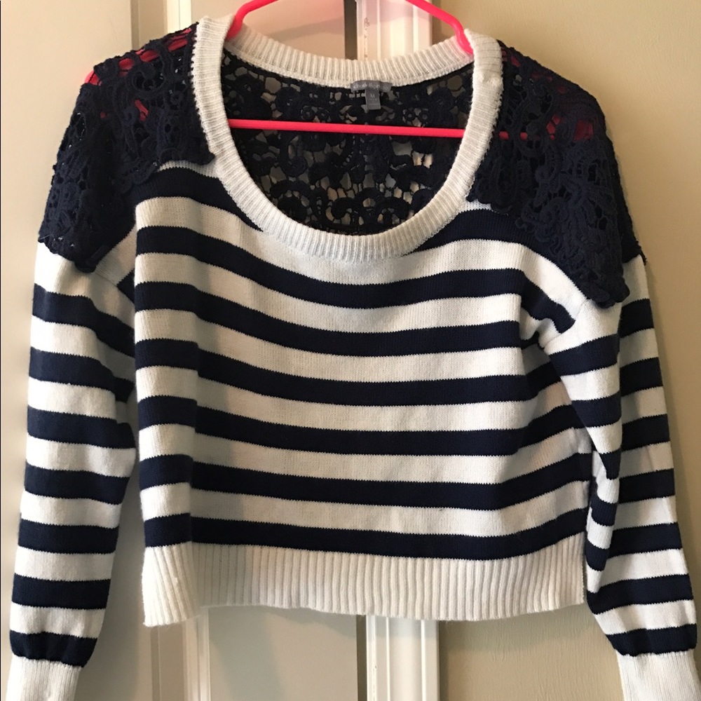 Cropped white and blue striped sweater