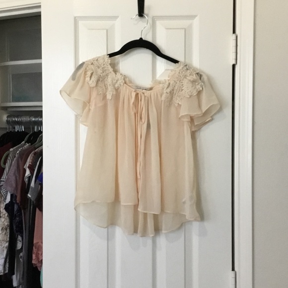 Forever 21 Tops - Pale peachy sheer crop top NWT
