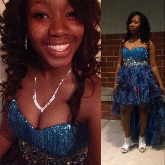 My prom/extravagant/formal/ dress - Picture 8 of 8